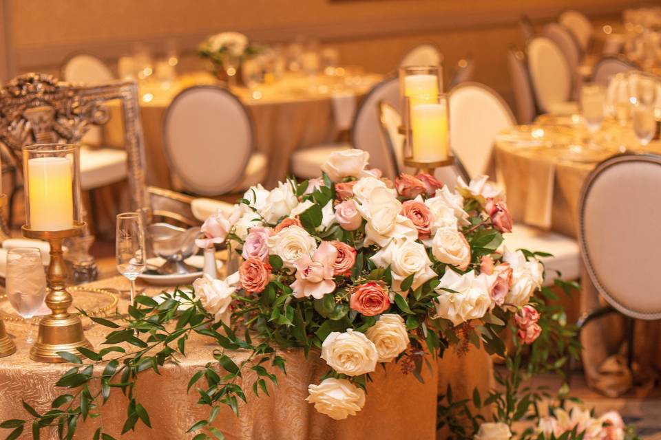 Sweetheart table