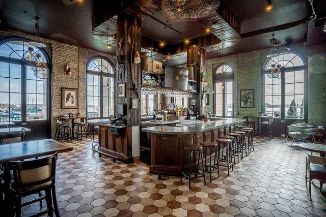 Riverview bar