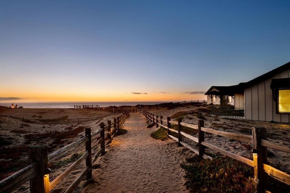 Pathway to the beach