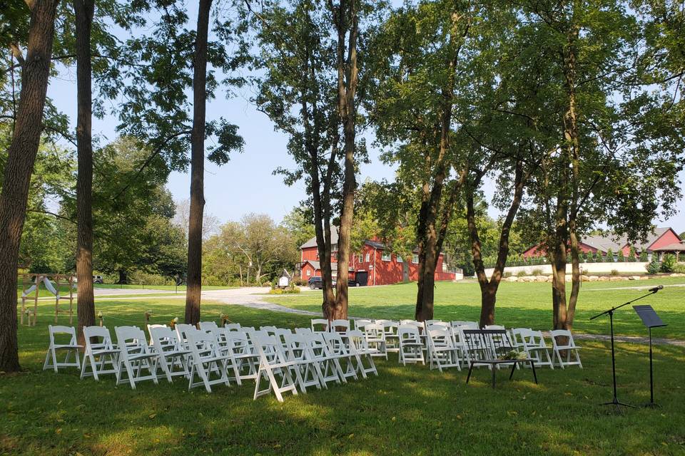 Outdoor Weddings!