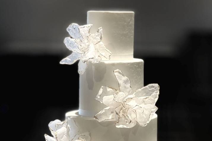 Abstract flowers wedding cake