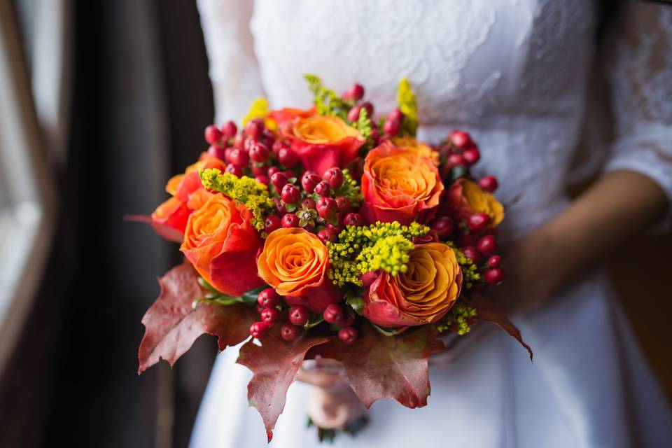 Fall inspired bridal bouquet