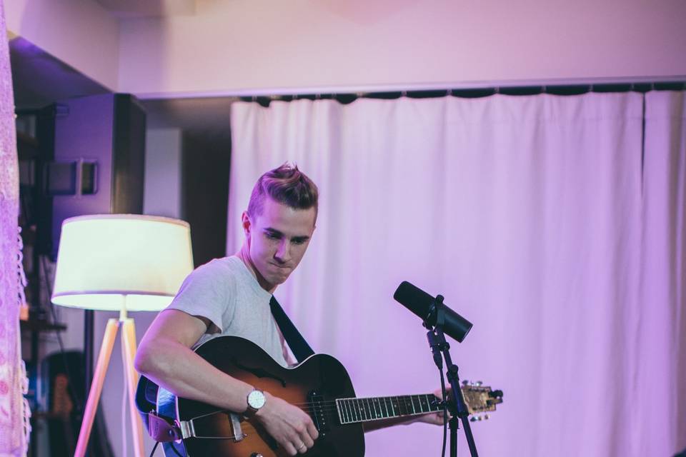 Playing some tunes