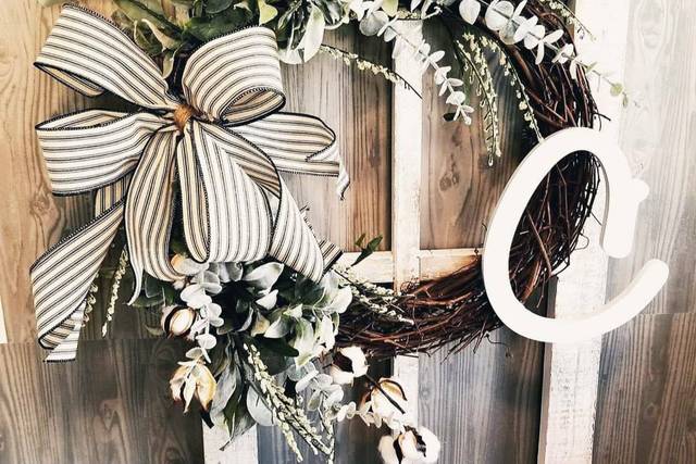 Rustic farmhouse wreath