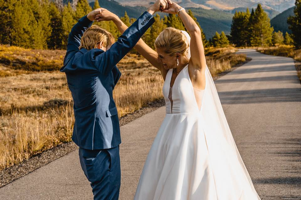 We have a cool dance move!