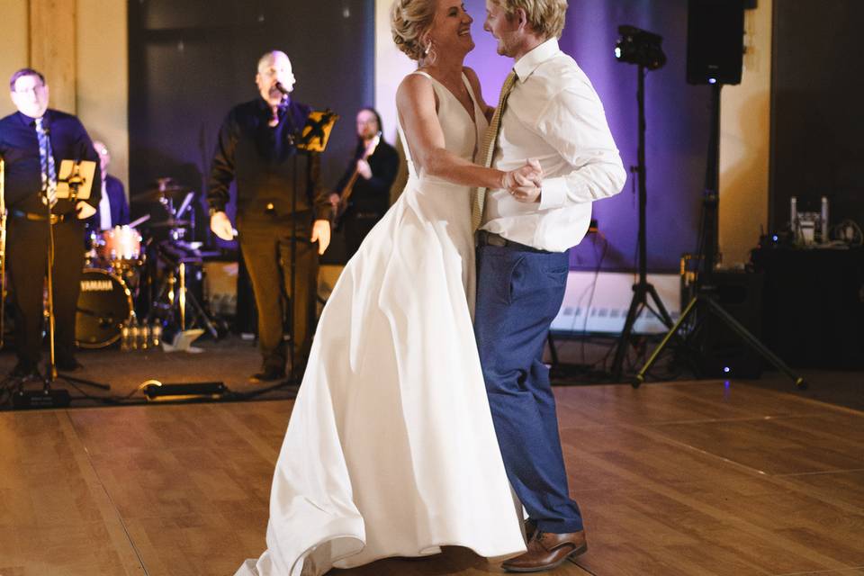 Slow dancin!