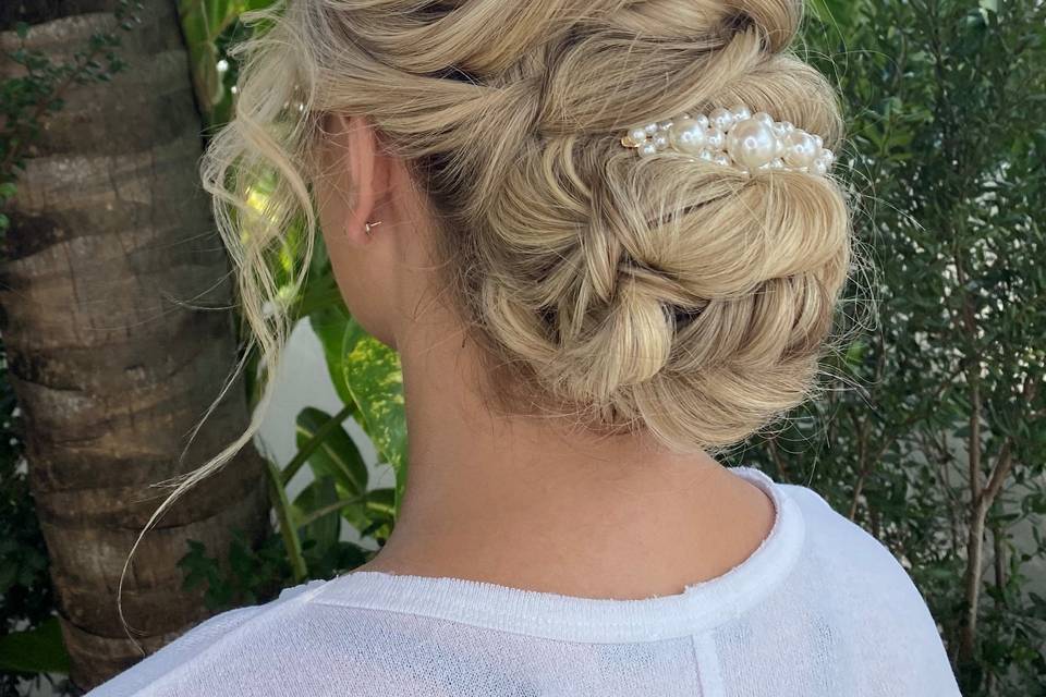 Textured bun