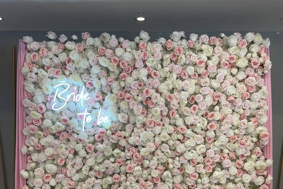 Flower wall
