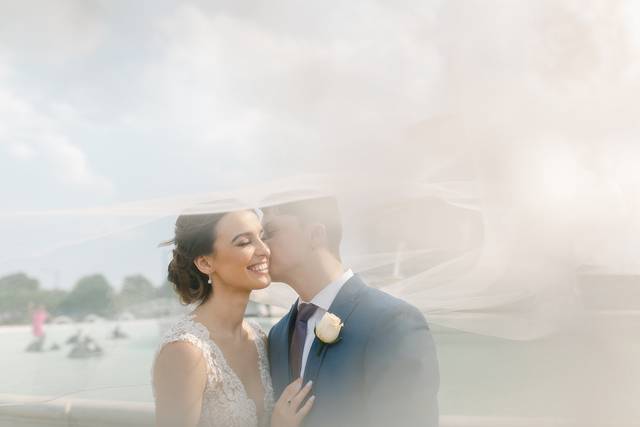 Init. Miss Beauty Theory