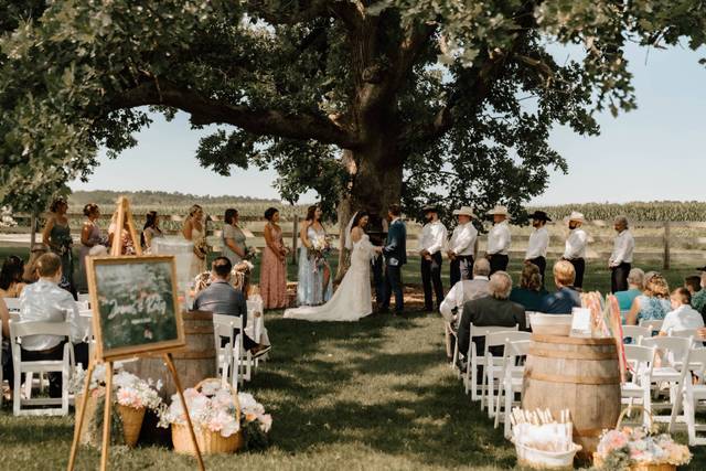 Sugarland Barn Weddings