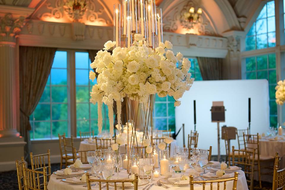 White Elegance at the Ashford