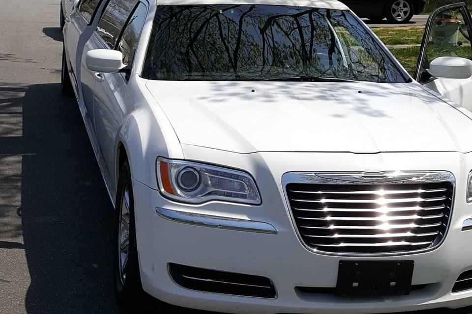 Kings Executive Limo & Car Service