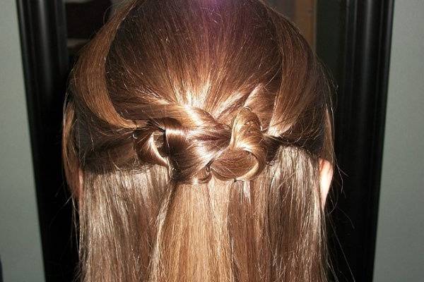 Ingenious Organic Concept Salon