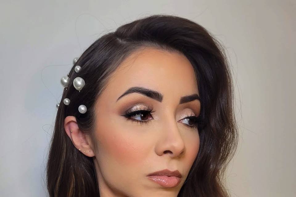 GORGEOUS BRIDE HAIR + MAKEUP