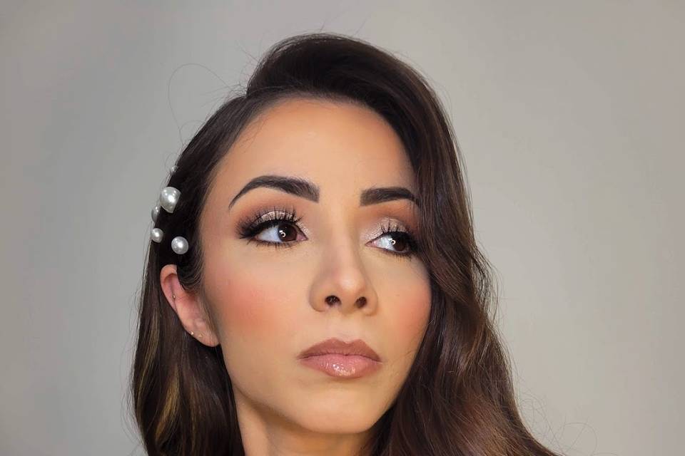 GORGEOUS BRIDE HAIR + MAKEUP