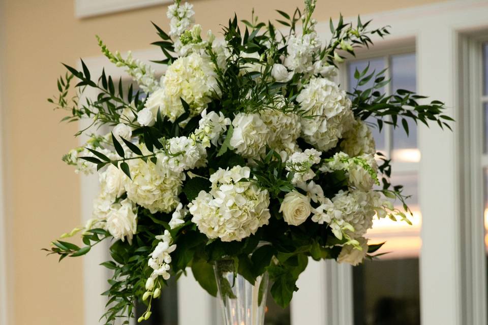 Tall classic centerpiece