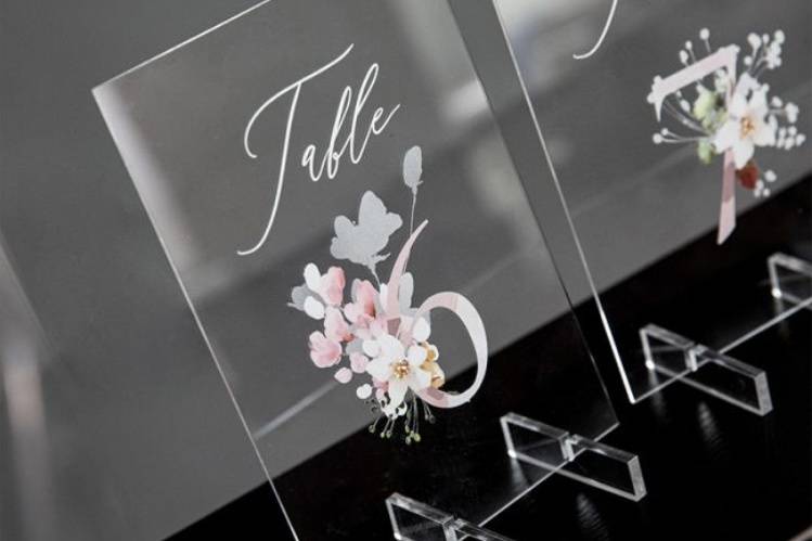 Acrylic table numbers