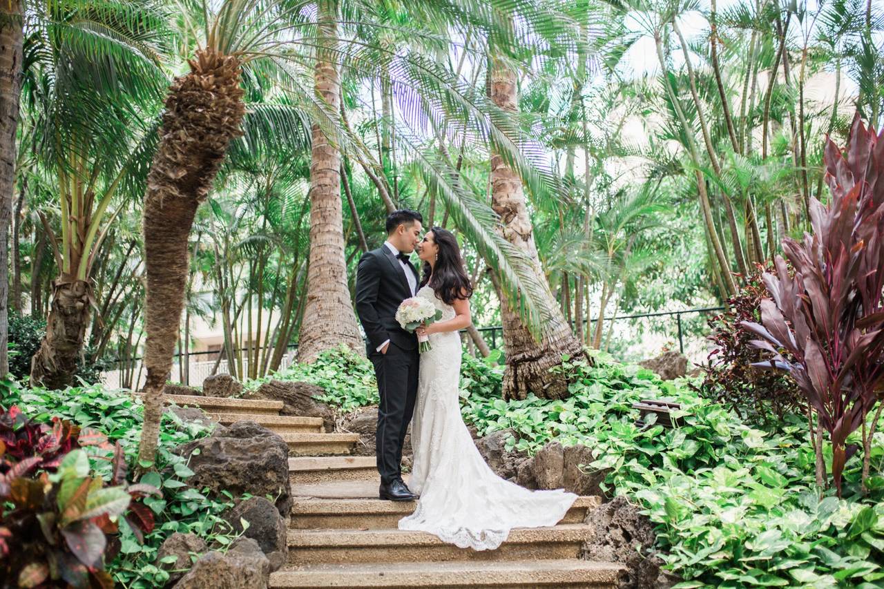 Hilton Waikiki Beach - Venue - Honolulu, HI - WeddingWire