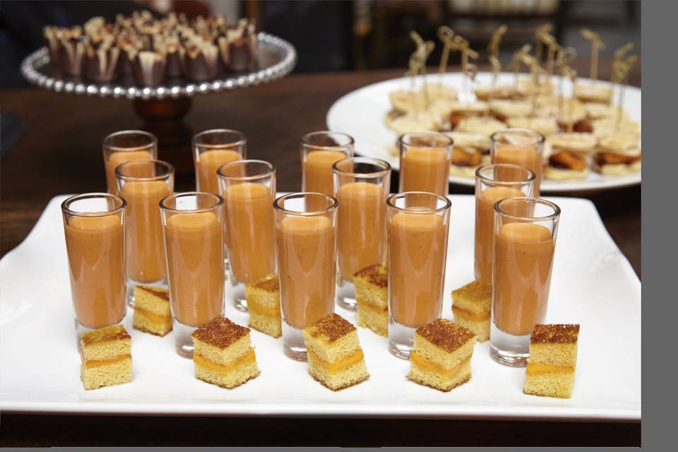 Creamy tomato soup shooters with mini grilled cheese bites