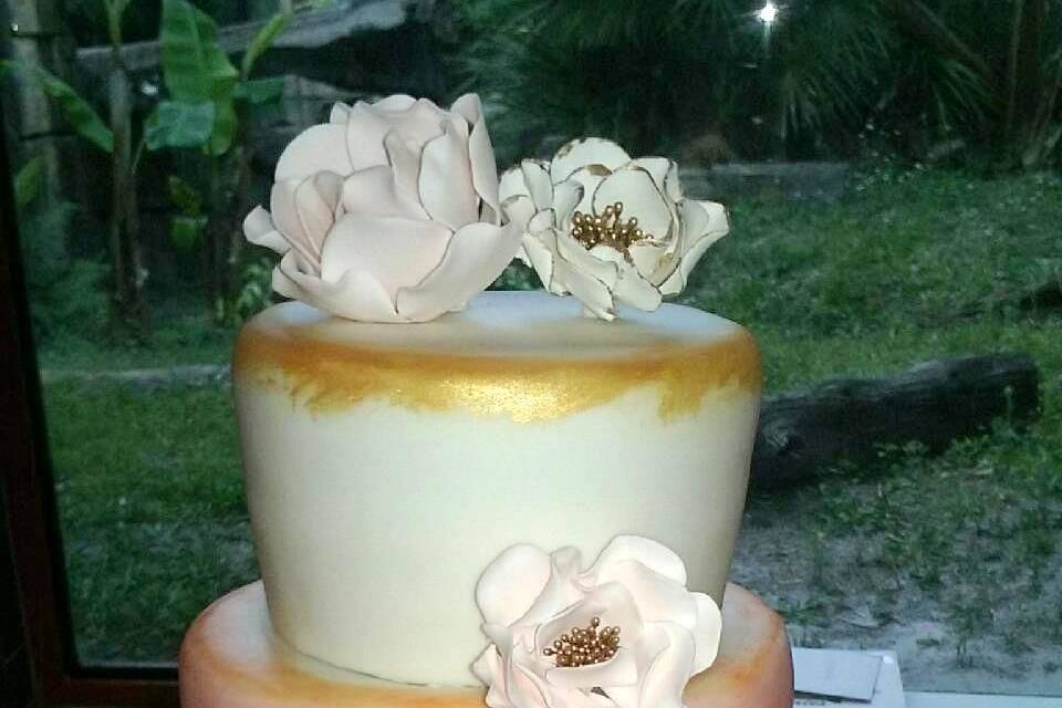 3 Tiered Fondant Round Wedding Cake, w/ Sugar Paste Flowers.