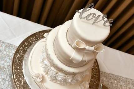 5 Tier Fondant Bling Wedding Cake.