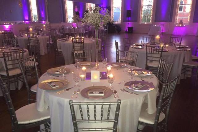 Reception table with purple details