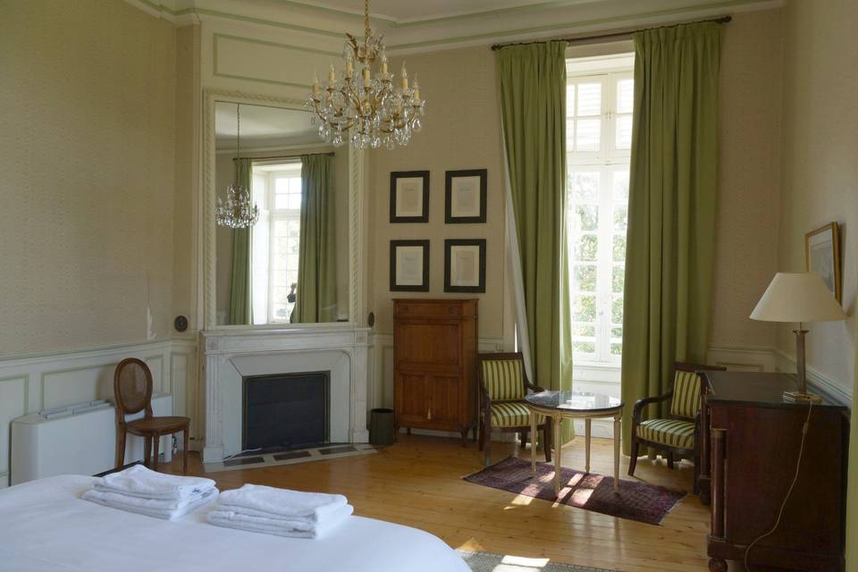 Pommard room