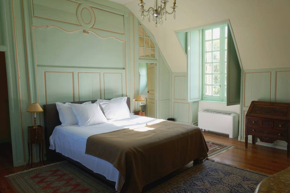 Chablis Room