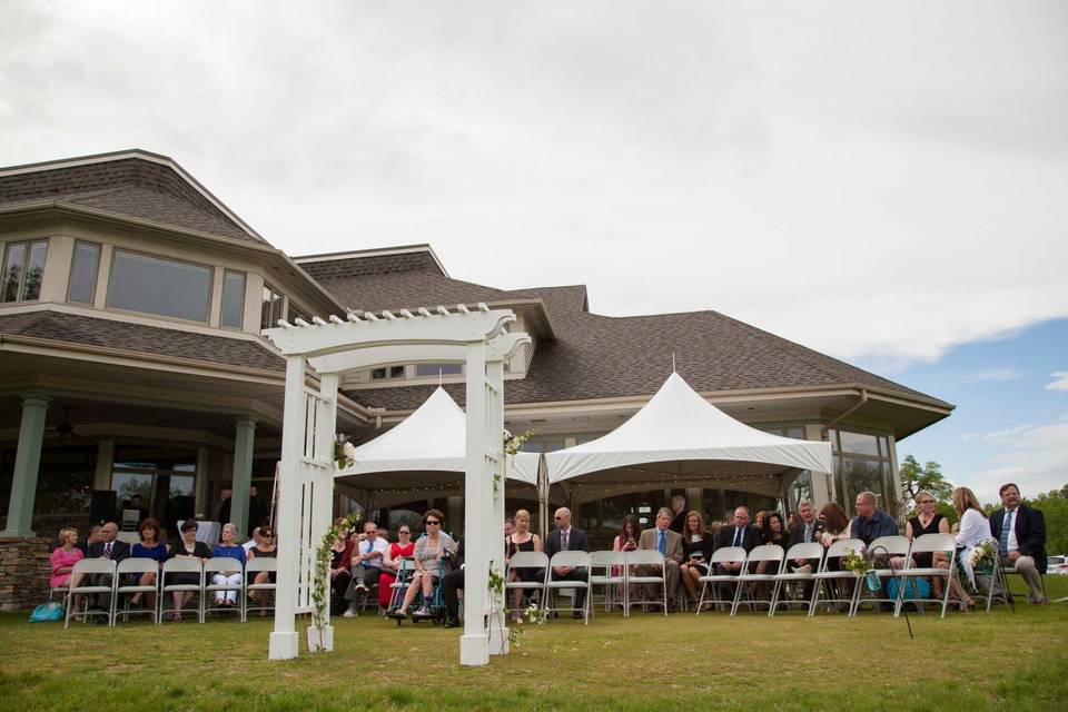 Tents to cover guests