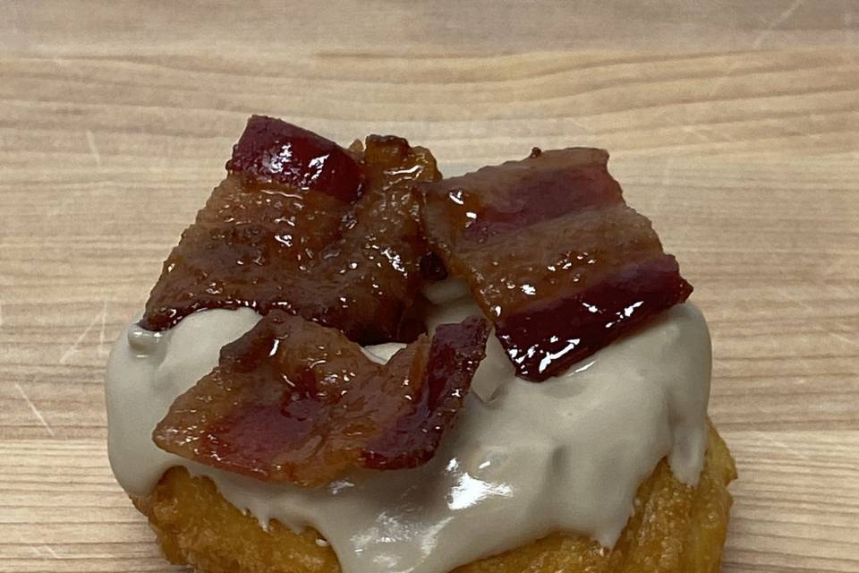 Maple bacon french cruller