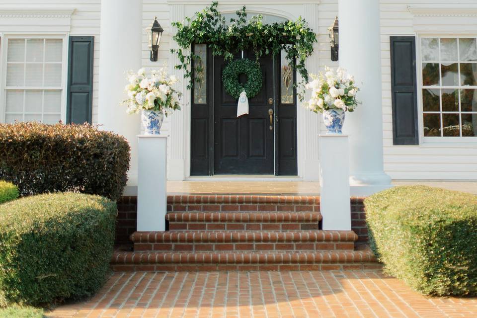 Seven Paths Manor