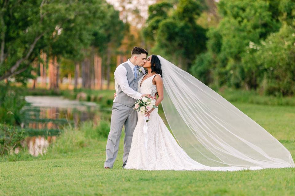 Royal Crest Room Wedding