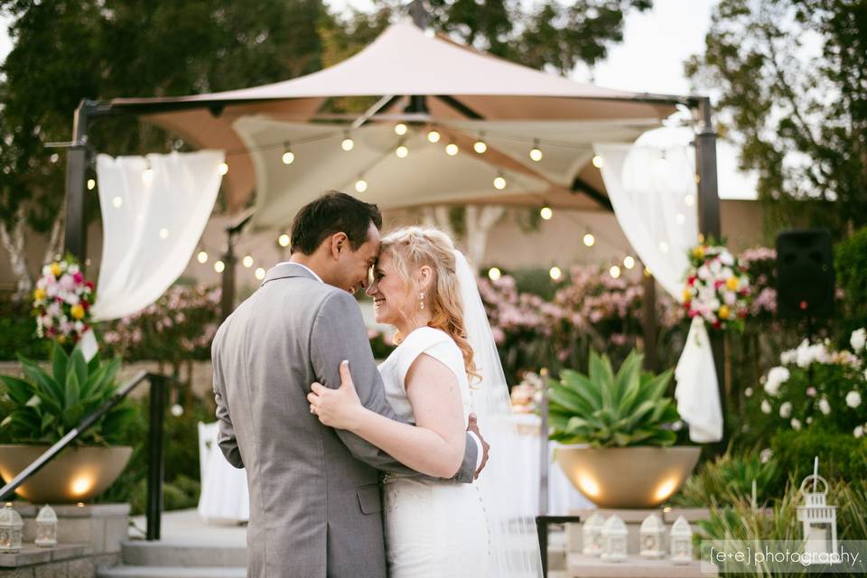 Couple wedding dance