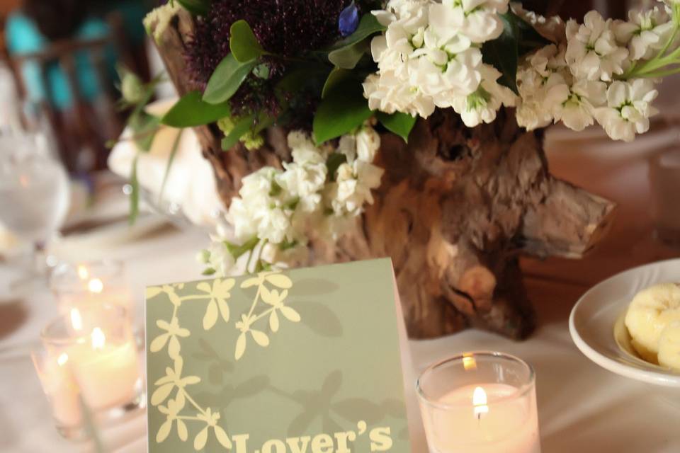 Table setting with floral centerpiece