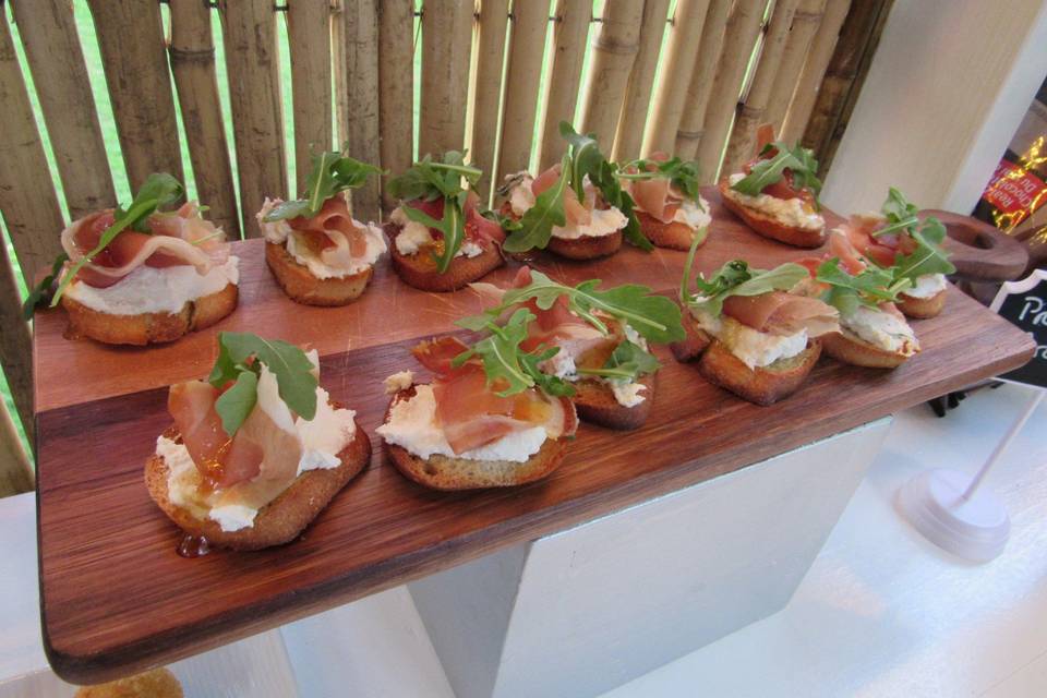 Canapes