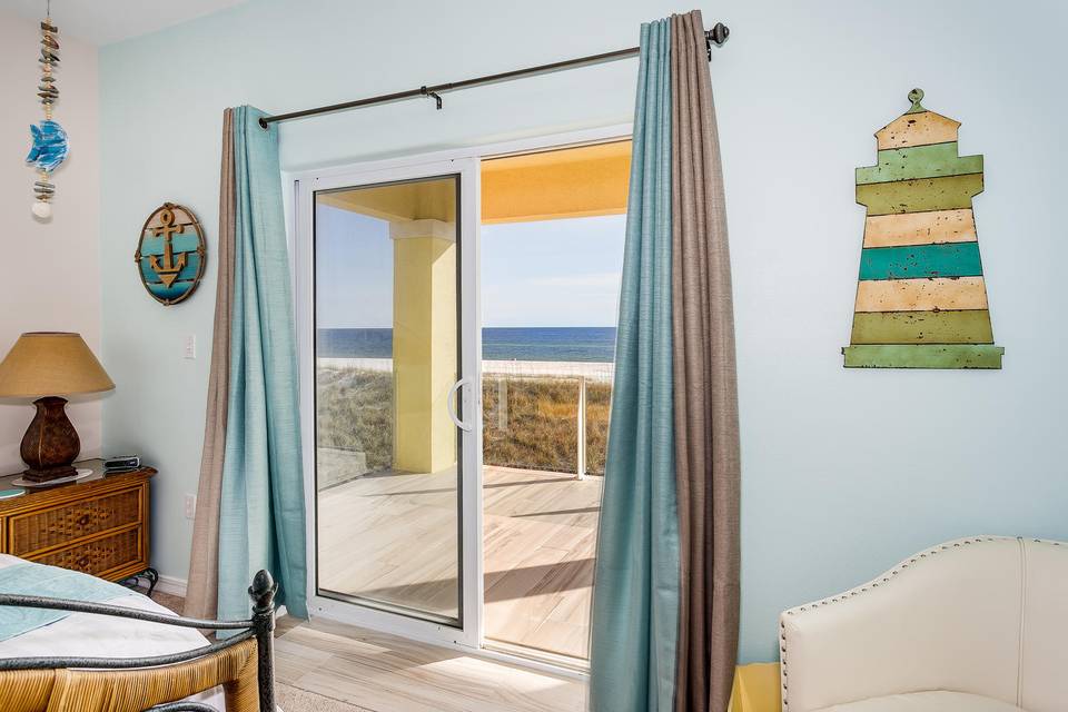 2 Master Bedroom Ocean View