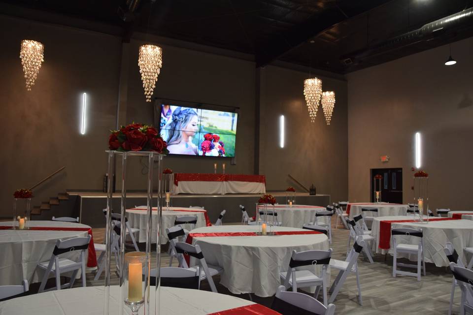 HDE Newnan Ballroom