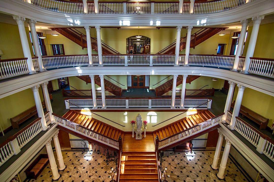 The Chateau at SugarLoaf, Chestnut Hill College - Historic Weddings ...