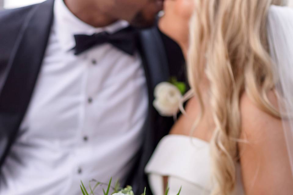 Organic Anemone Bouquet