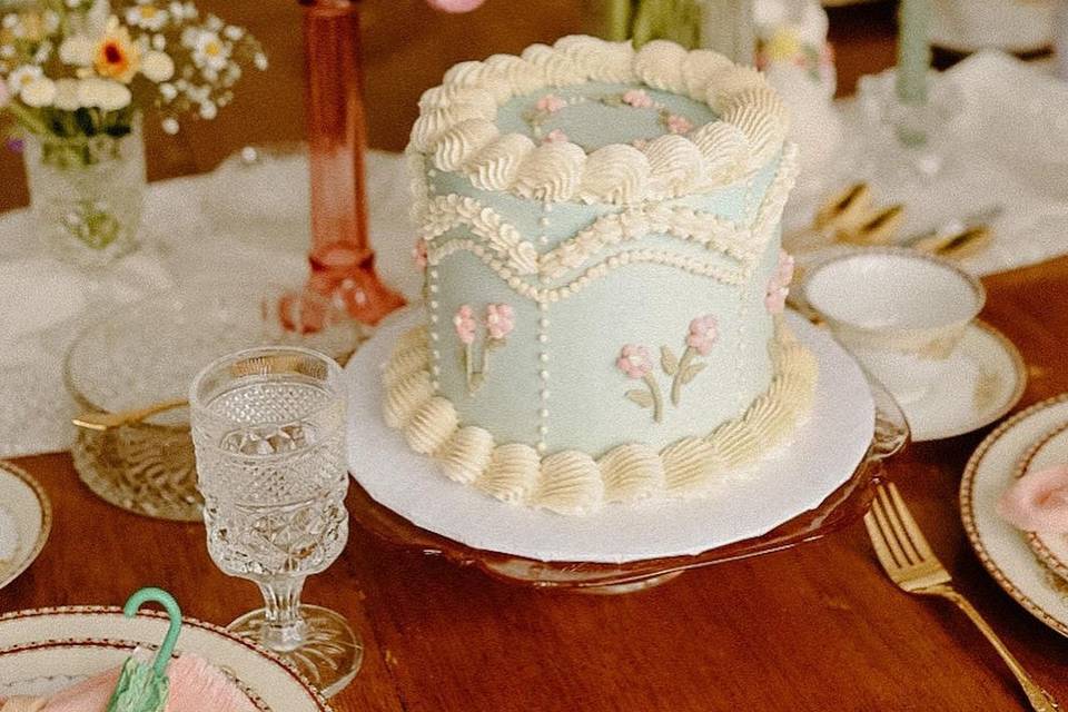Vintage Flower Cake