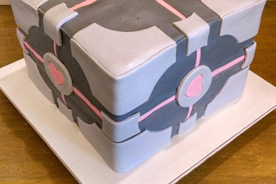 Companion Cube Groom's Cake