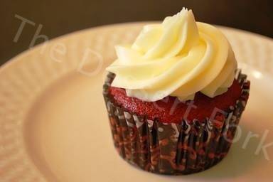 Red Velvet Cupcake with Cream Cheese Icing