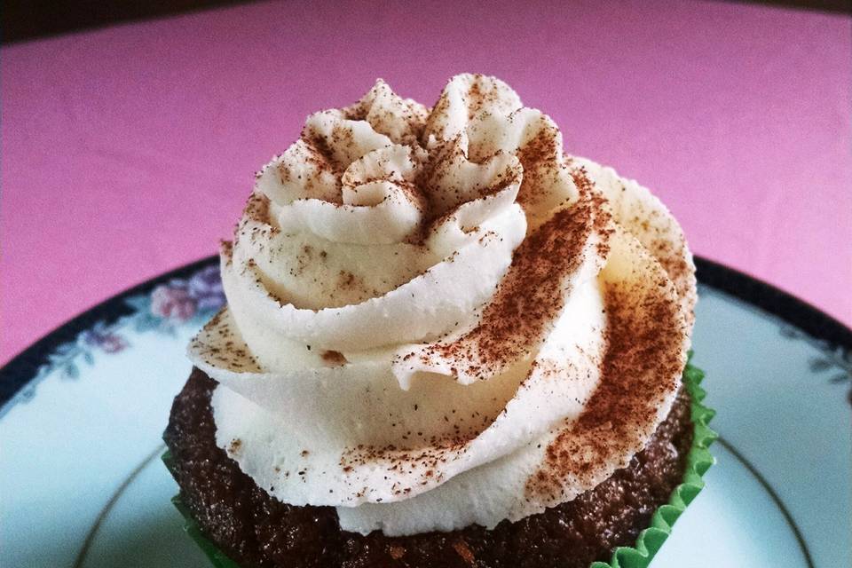 Vanilla Chai Cupcake. Infused with real vanilla chai tea