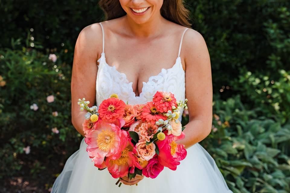 Coral pink bouquet