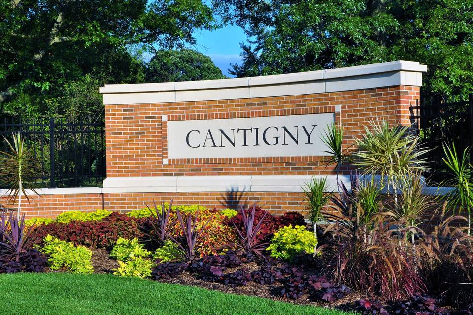 Cantigny Park front entrance