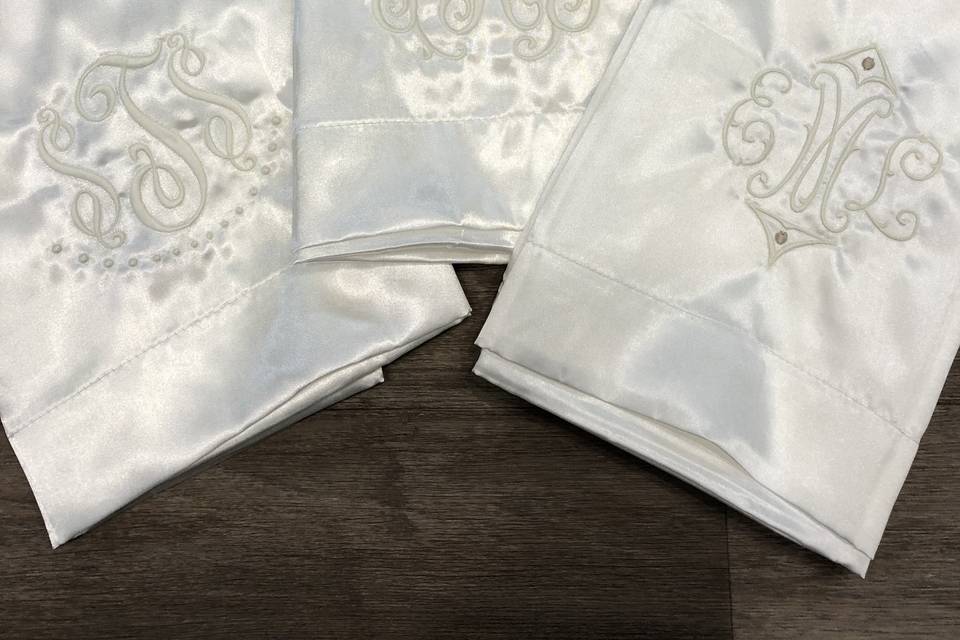 Satin / Silk pillowcases