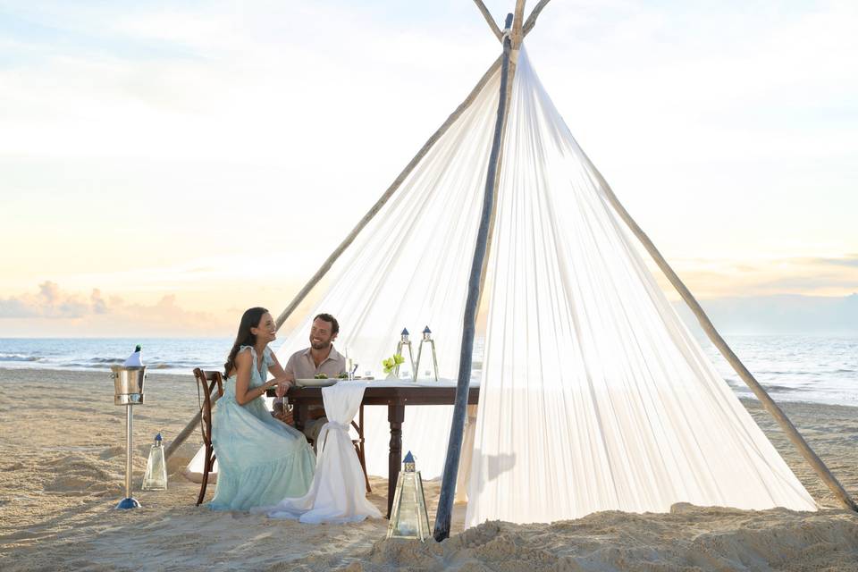 Romantic dinner on beach