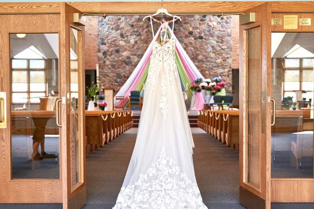 The dress - Forefront Photography