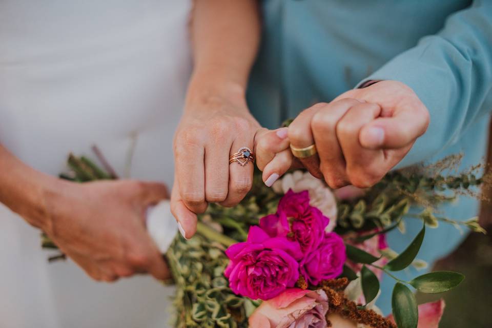 Image showing hands and bouquet