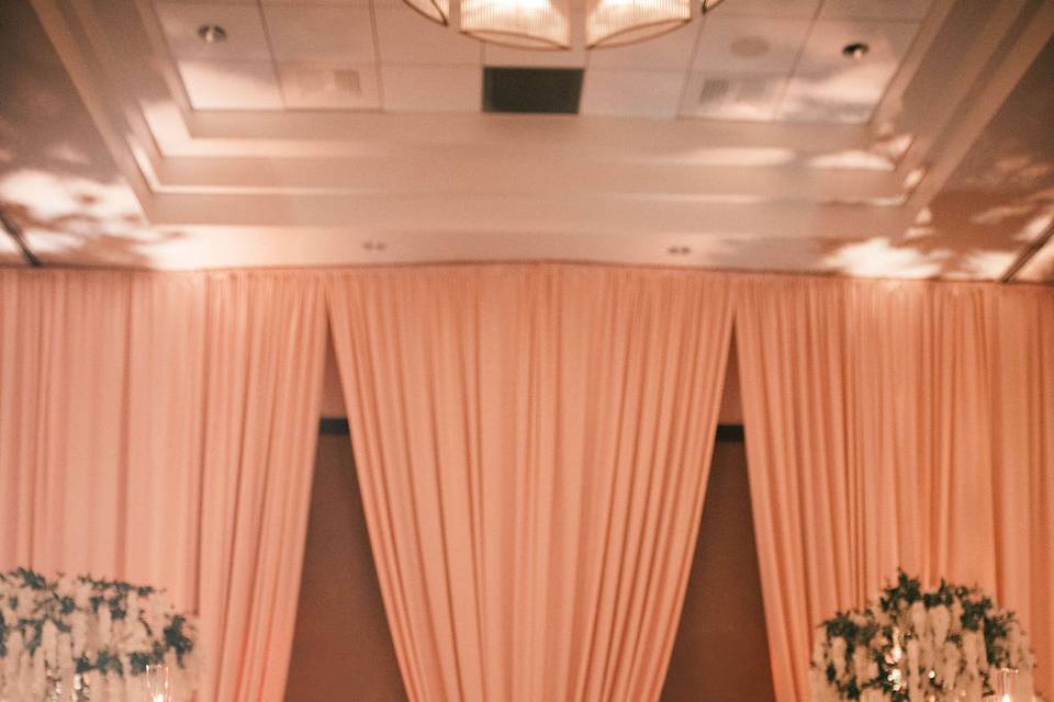 Sweetheart table